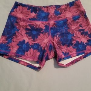 Born primitive shorts